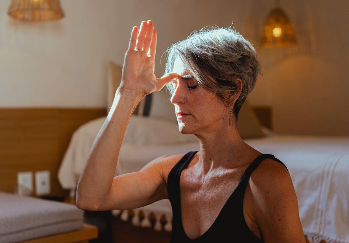 Meditation Techniques to Help with Menopause Symptoms - Stripes Beauty
